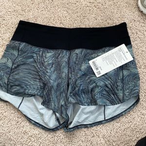 Lululemon Speed Up 4” short